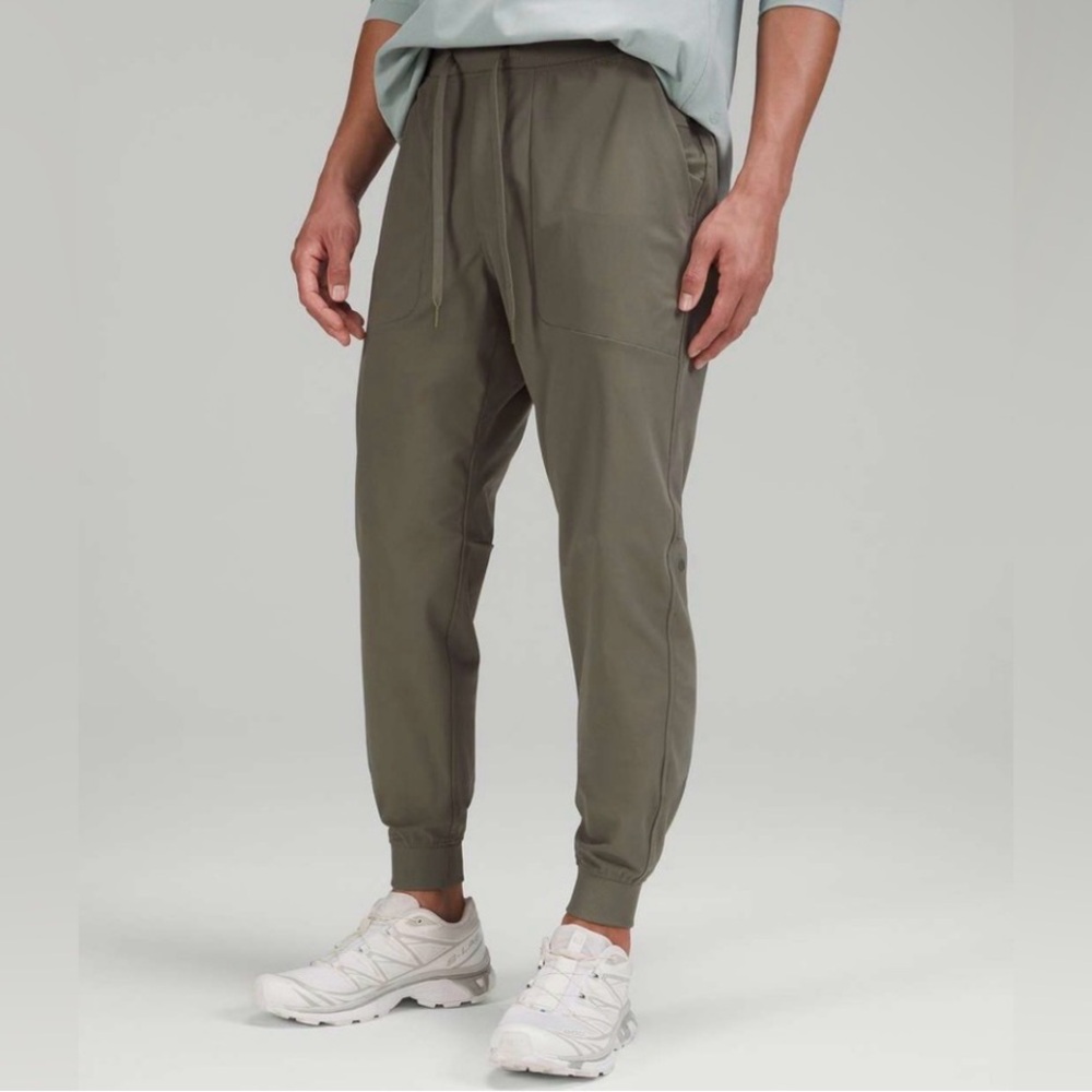 Lululemon Men's ABC Joggers